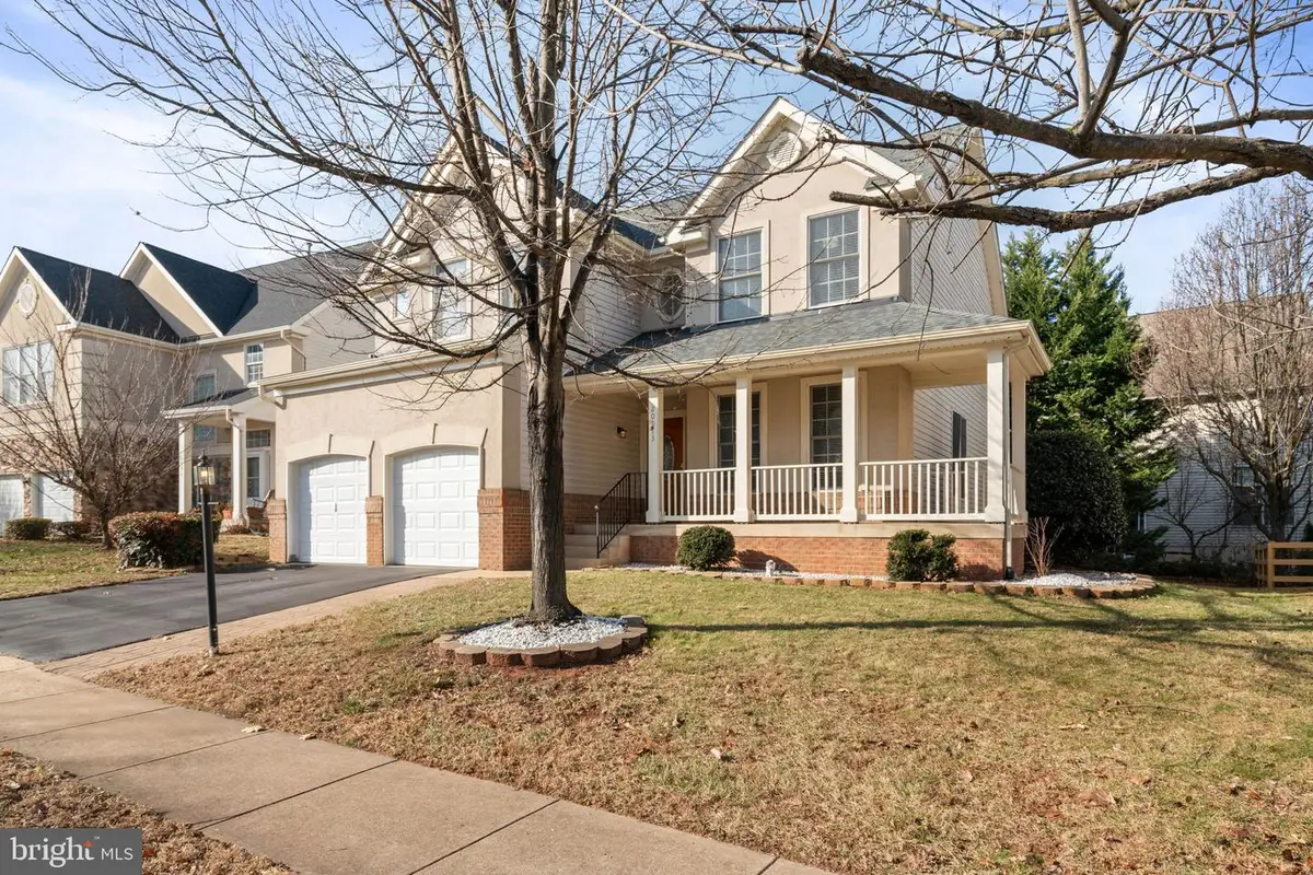 20913 Solomons Ct, Sterling, VA 20165 - Image #1