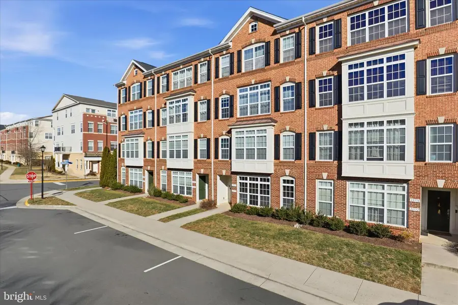 22768 Ferncrest Ter, Brambleton, VA 20148 - #3