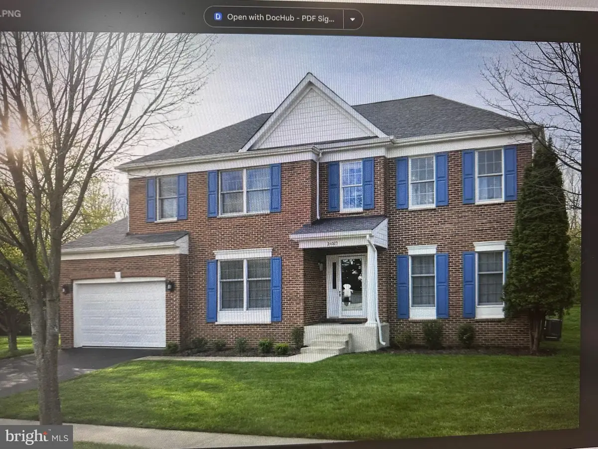 25413 Bradshaw Dr, Chantilly, VA 20152 - #1