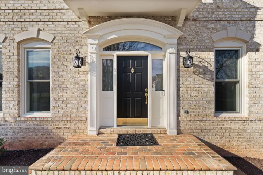 18545 Sandpiper Pl, Leesburg, VA 20176 - Image #3