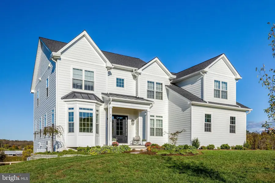 41416 Canongate Dr, Leesburg, VA 20175 - Image #2