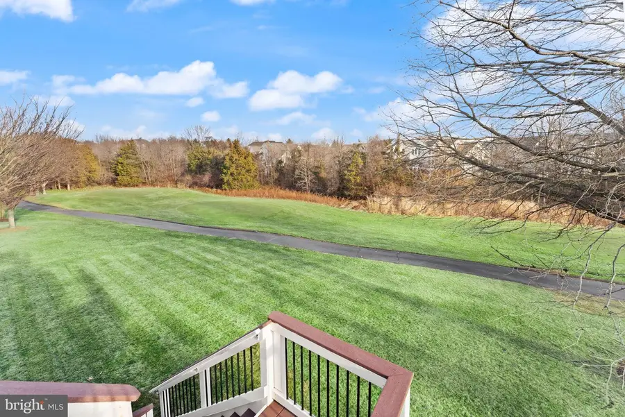 43387 La Belle Pl, Ashburn, VA 20147 - Image #2