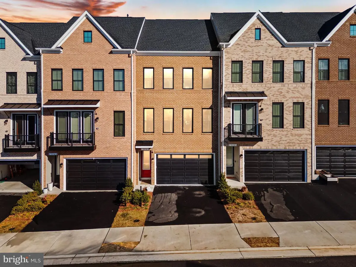 23062 Copper Tree Ter, Ashburn, VA 20148 - Image #1