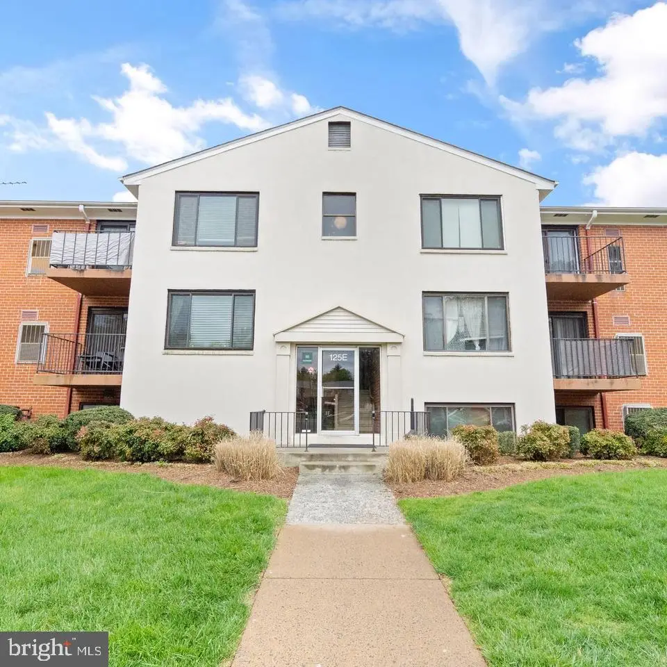 125-e Clubhouse Dr Sw #3, Leesburg, VA 20175 - Image #1