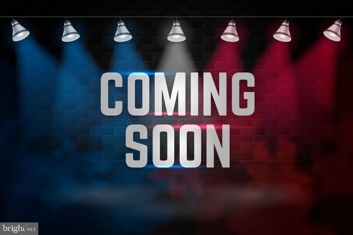 20338 Cliftons Point St, Potomac Falls, VA 20165 - Image #1