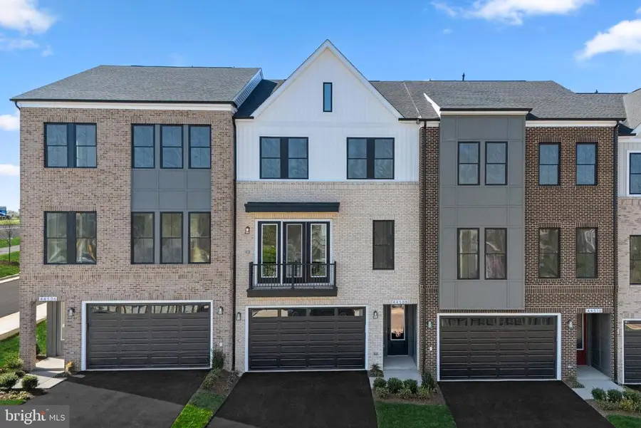 44508 Lowestoft Sq #homesite 22, Ashburn, VA 20147 - Image #2