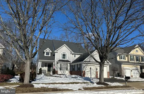 43372 Burke Dale St, CHANTILLY, VA 20152