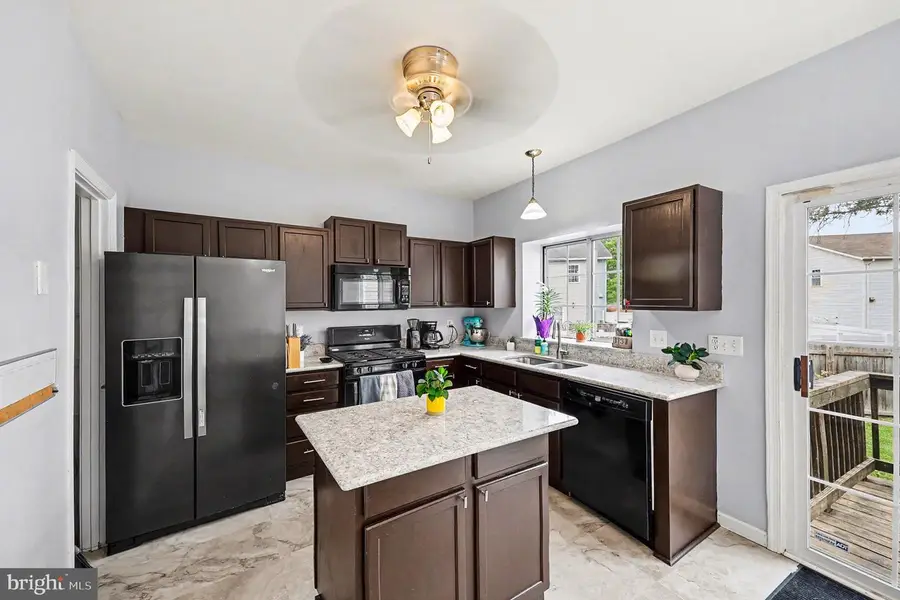 122 Carnaby Way Ne, Leesburg, VA 20176 - #3