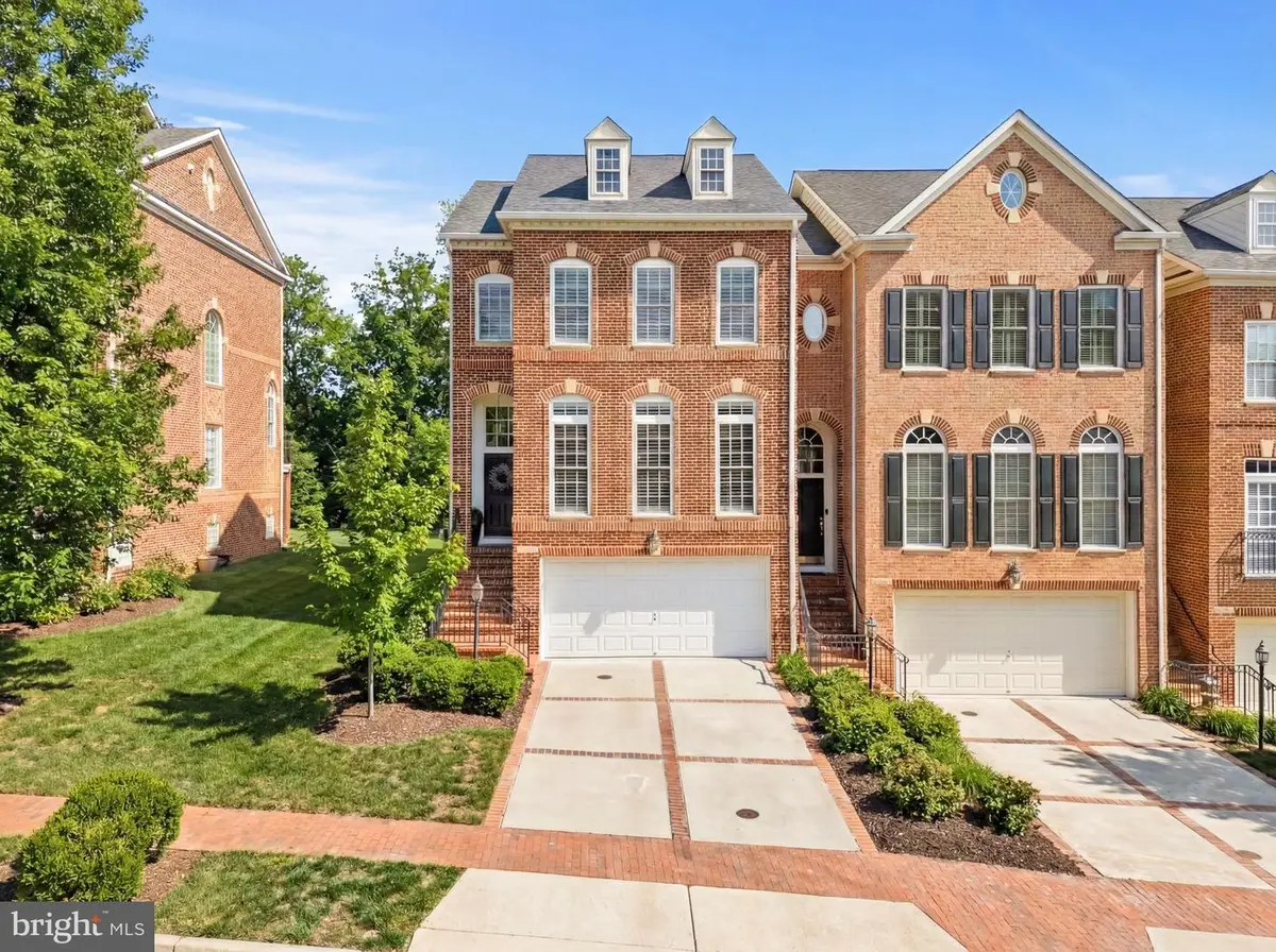 18544 Perdido Bay Ter, Leesburg, VA 20176 - #1