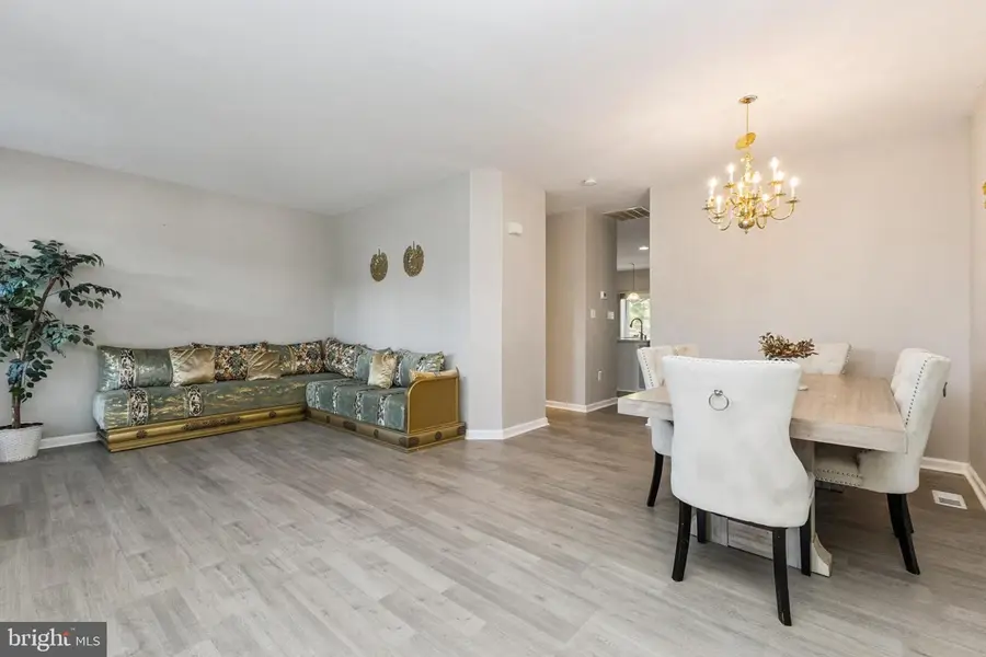 44310 Silkworth Ter, Ashburn, VA 20147 - Image #3