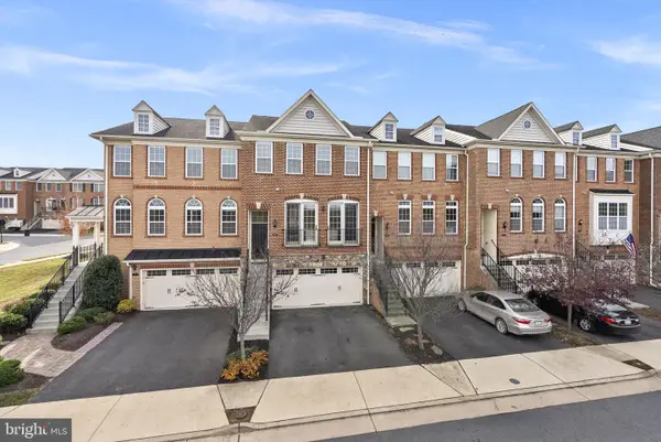 303 Dublin Sq, PURCELLVILLE, VA 20132