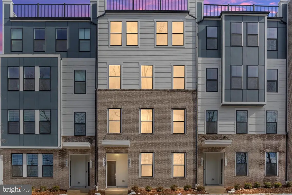 20835 Owenmore Ter, Sterling, VA 20166 - #1