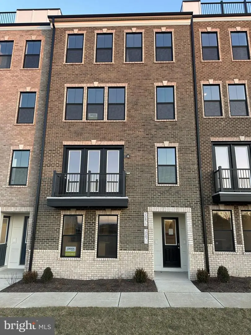 20871 Murry Falls Terrace #197, Ashburn, VA 20147 - Image #1