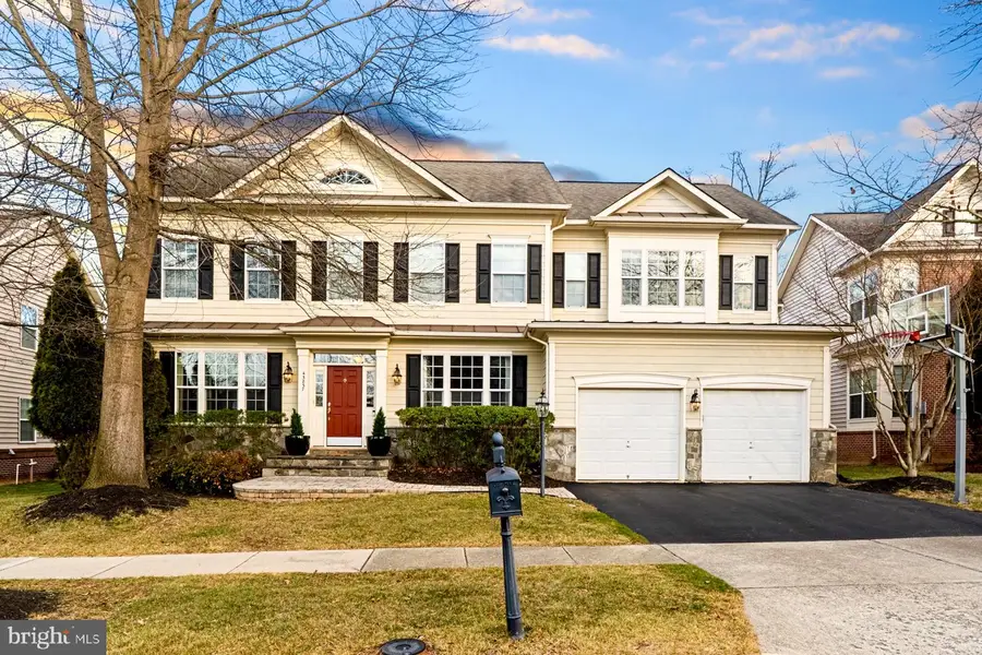 43837 Riverpoint Dr, Leesburg, VA 20176 - #2