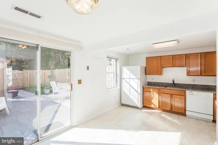 47 Quincy Ct, Sterling, VA 20165 - Image #3