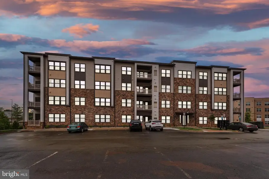 46270 Mount Allen Ter #300, Sterling, VA 20164 - #3