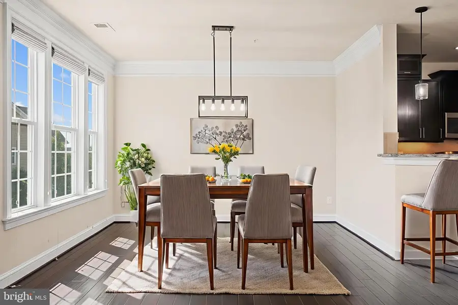 42612 Hardage Ter, Ashburn, VA 20148 - Image #3