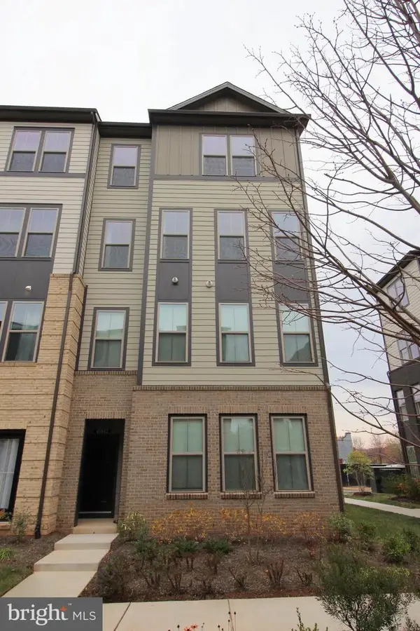 45942 Raven Ter, STERLING, VA 20165