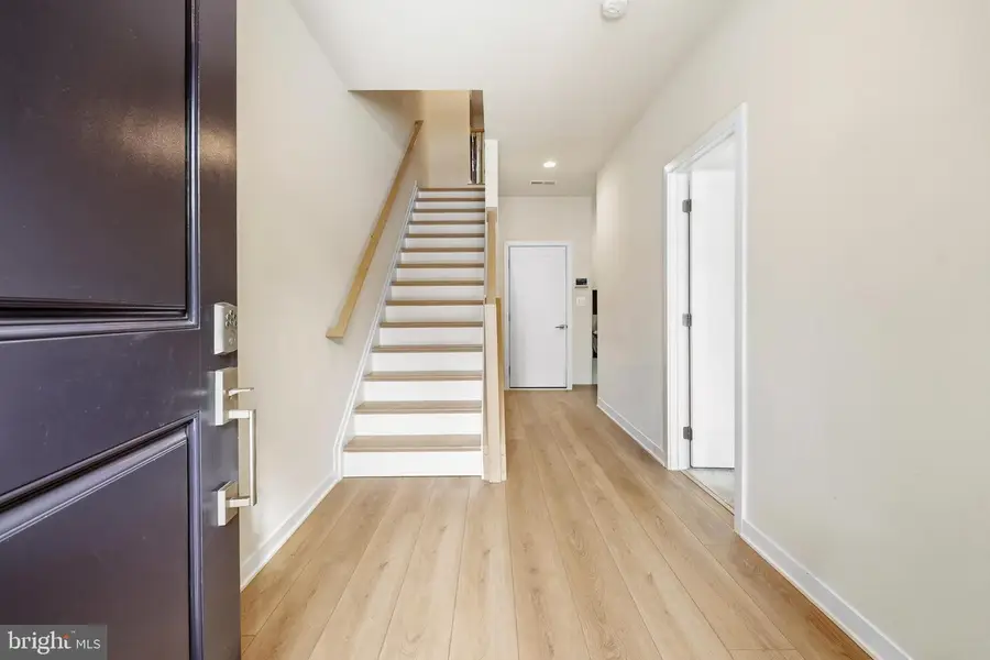 43416 Grandmoore St, Ashburn, VA 20148 - Image #3