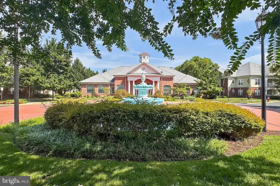 42480 Rockrose Sq #303, Brambleton, VA 20148 - #2