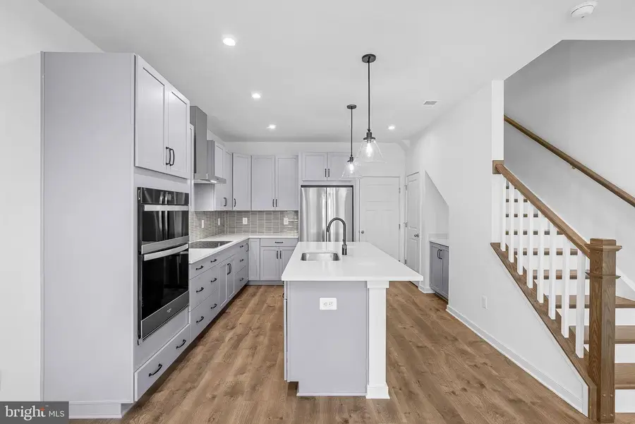 19714 Misty Moss Sq, Ashburn, VA 20147 - #3