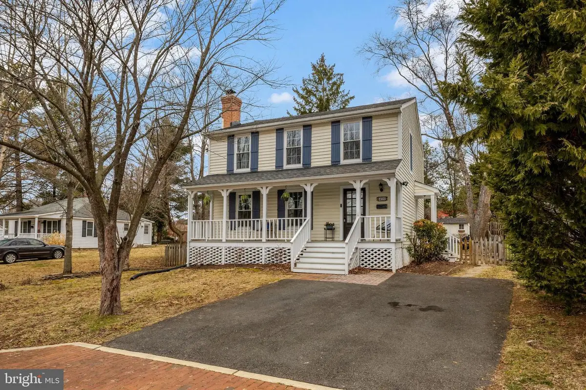 406 Blue Ridge Ave Ne, Leesburg, VA 20176 - #1