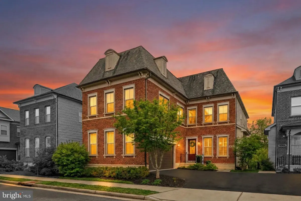 44749 Malden Pl, Ashburn, VA 20147 - #1