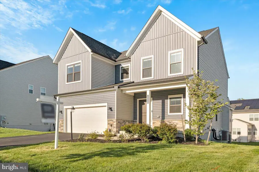 25038 Woodland Iris Dr, Aldie, VA 20105 - #2