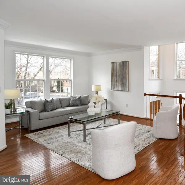 20630 Muddy Harbour Sq, STERLING, VA 20165