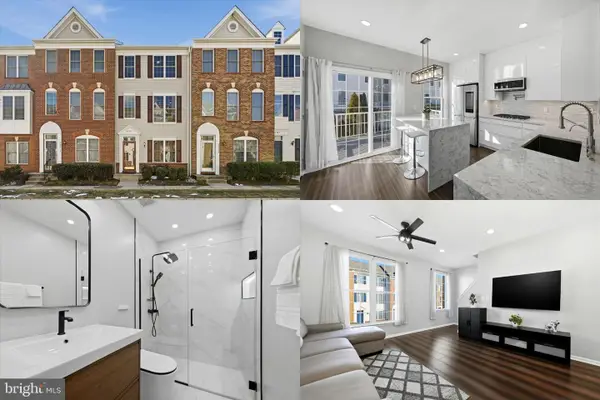 42811 Sykes Ter, CHANTILLY, VA 20152