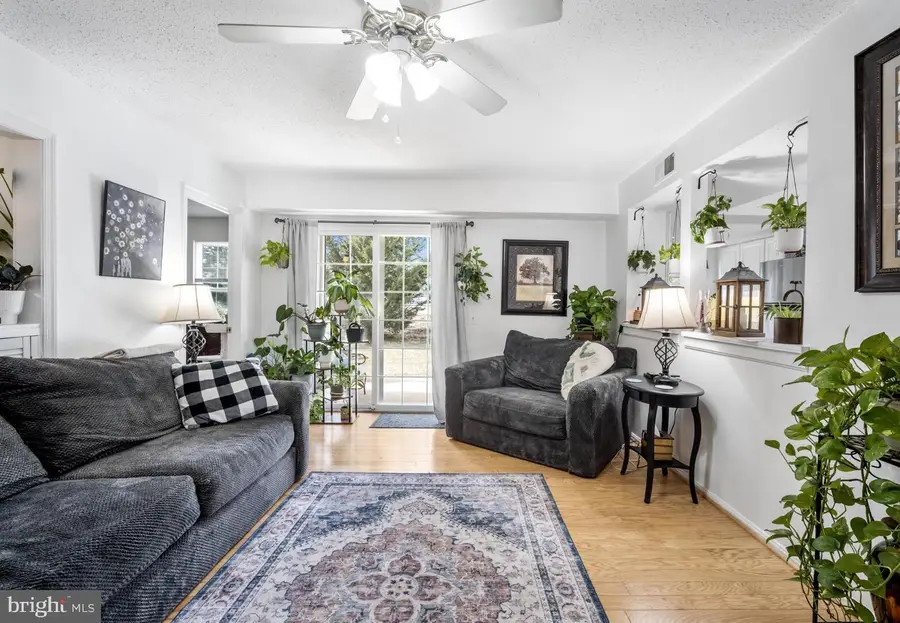 107 Fort Evans Rd Ne #b, Leesburg, VA 20175 - #3