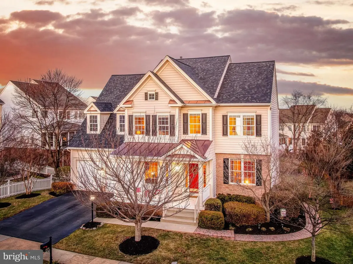 22876 Ashton Woods Dr, Brambleton, VA 20148 - #1