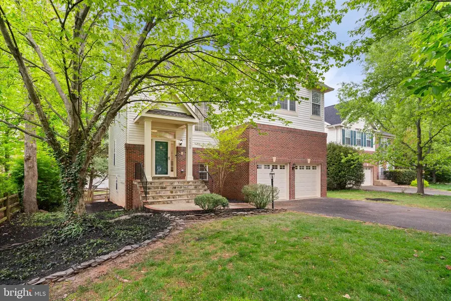 47569 Saulty Dr, Sterling, VA 20165 - #2