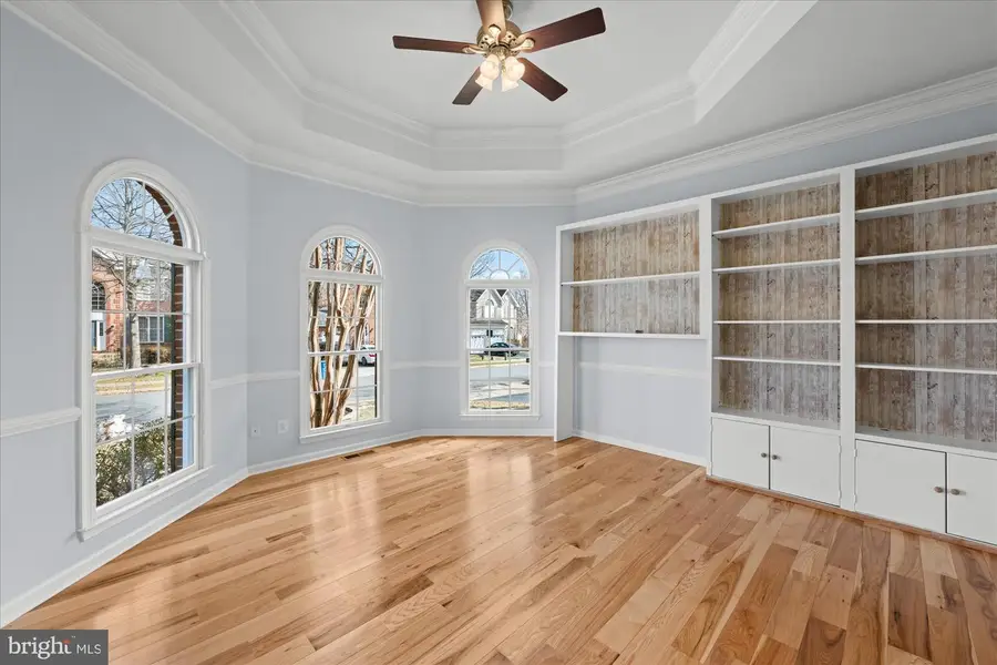 20089 Boxwood Pl, Ashburn, VA 20147 - #3