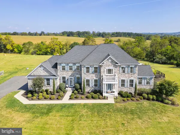 15124 Omega Ct, WATERFORD, VA 20197