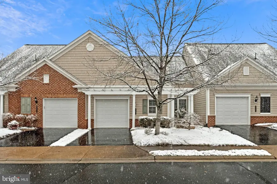 44442 Oakmont Manor Sq, Ashburn, VA 20147 - #2