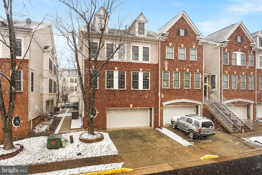 46185 Cecil Ter, Sterling, VA 20165 - #2