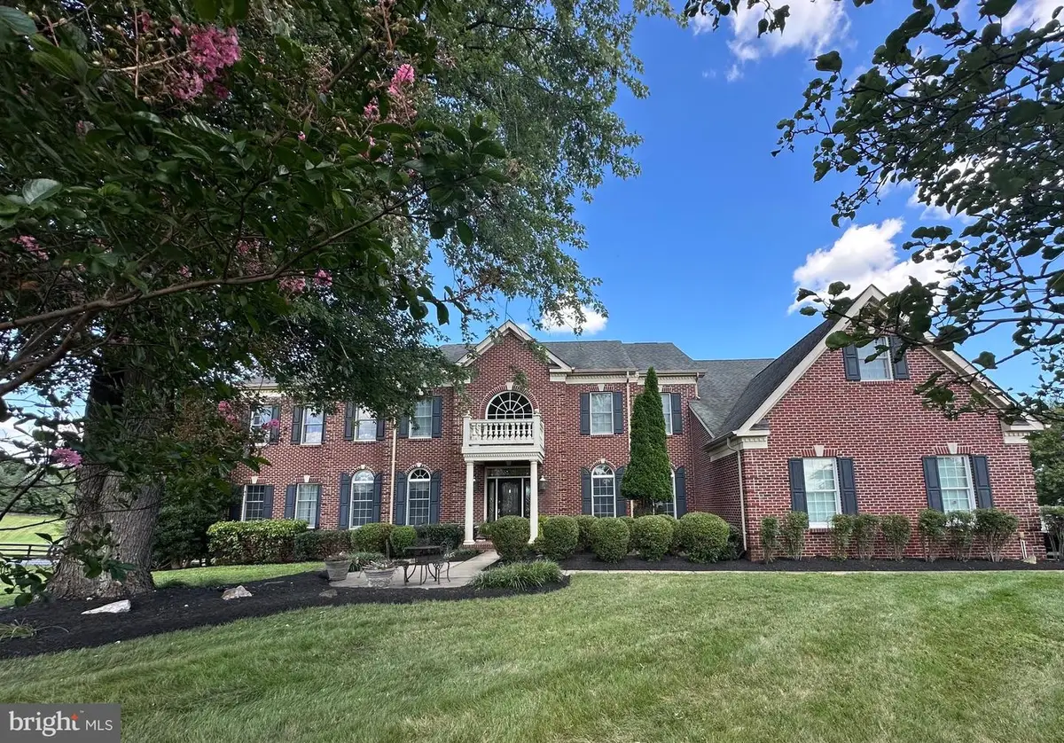 41113 Canongate Dr, Leesburg, VA 20175 - #1