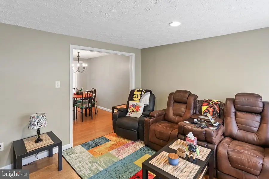 614 York Ln Se, Leesburg, VA 20175 - #3