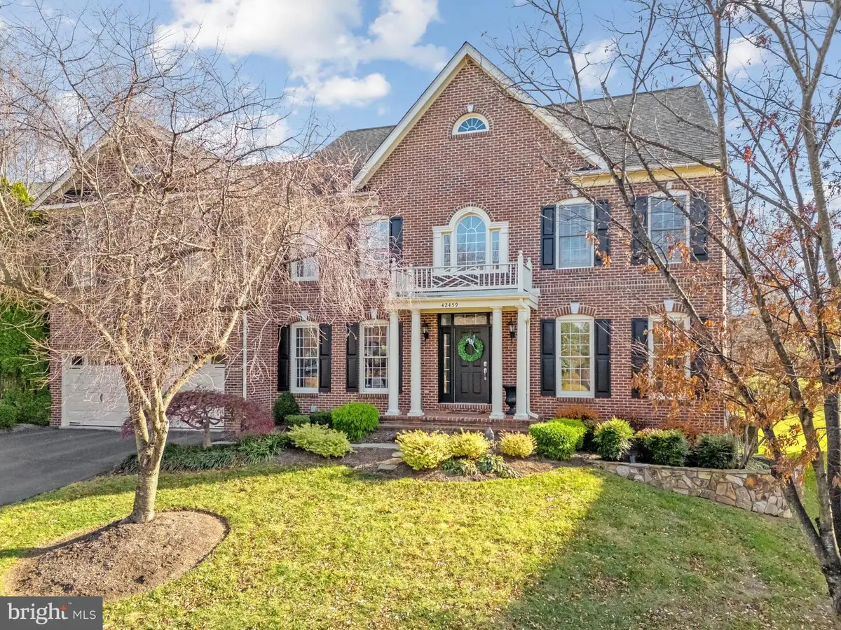 42459 Belmont Glen Pl, Ashburn, VA 20148 - #1