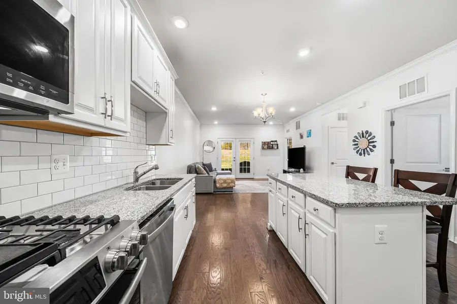 23235 Milltown Knoll Sq #108, Ashburn, VA 20148 - #3