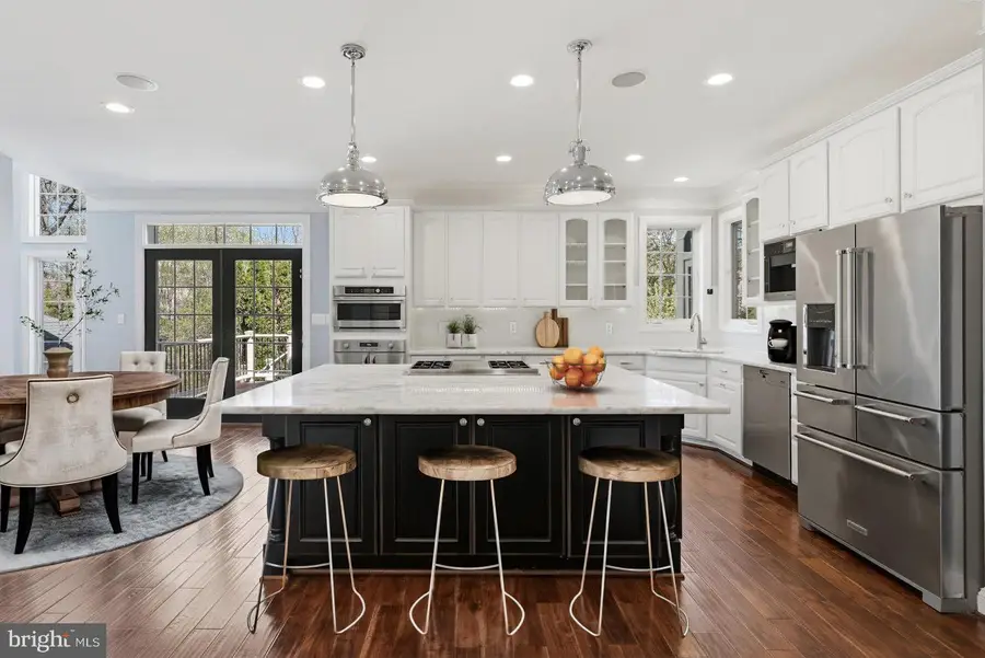 25770 Mayville Ct, Chantilly, VA 20152 - #2