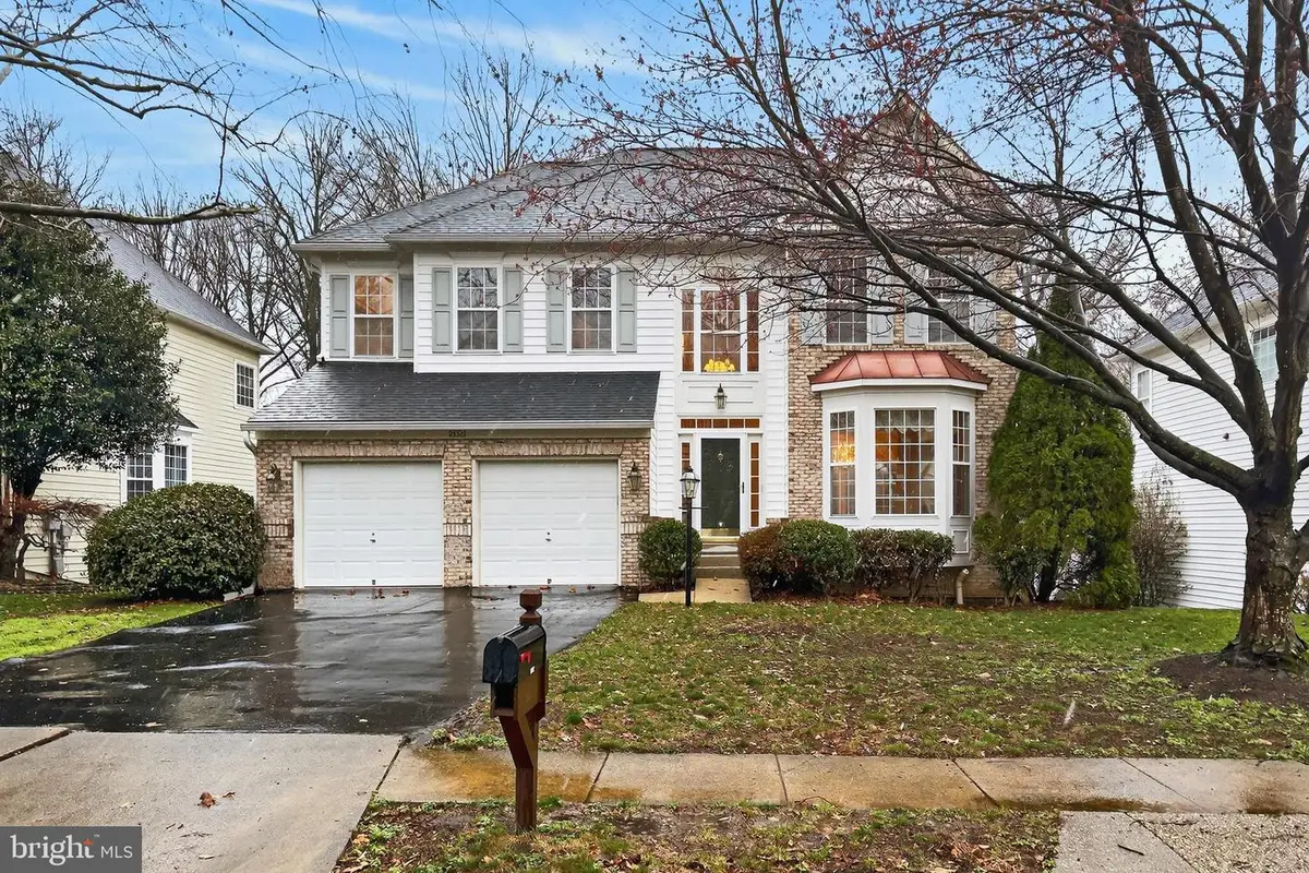 21321 Small Branch Pl, Broadlands, VA 20148 - #1