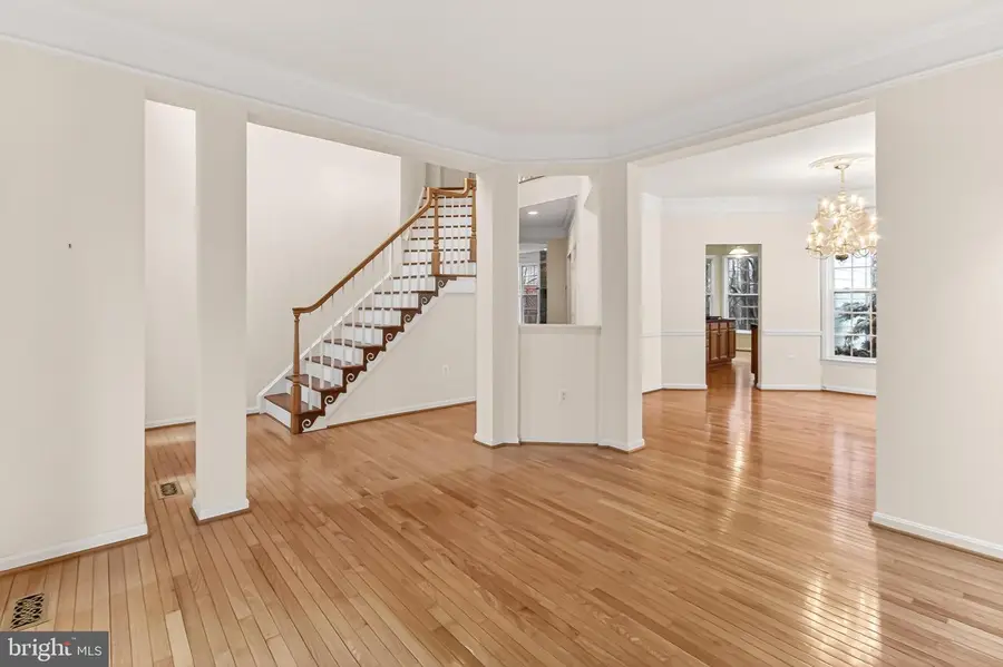 21321 Small Branch Pl, Broadlands, VA 20148 - #3