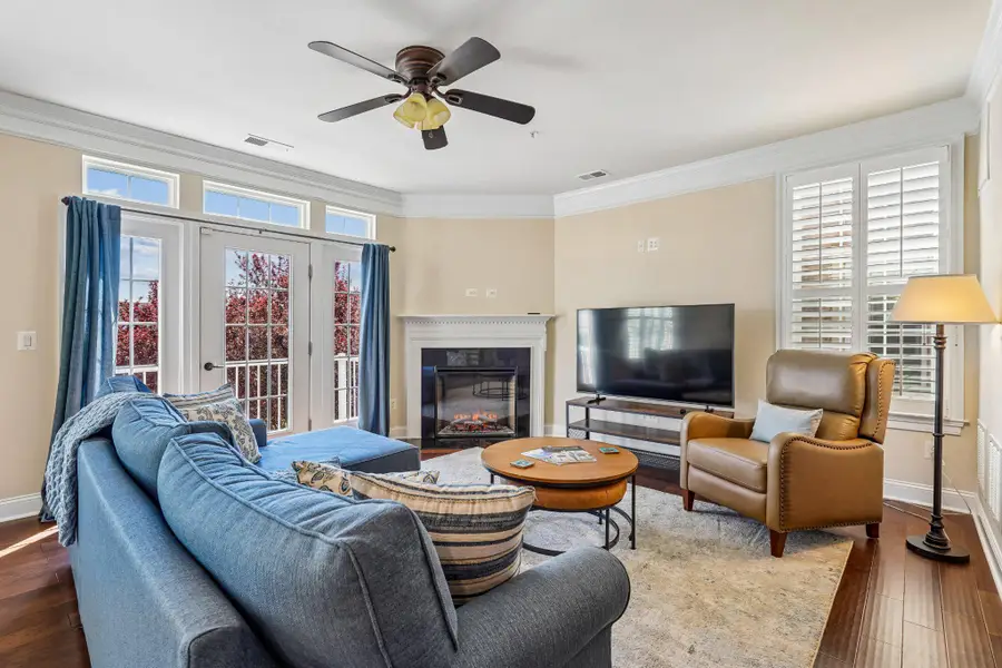 42572 Wildly Ter, Ashburn, VA 20148 - #2