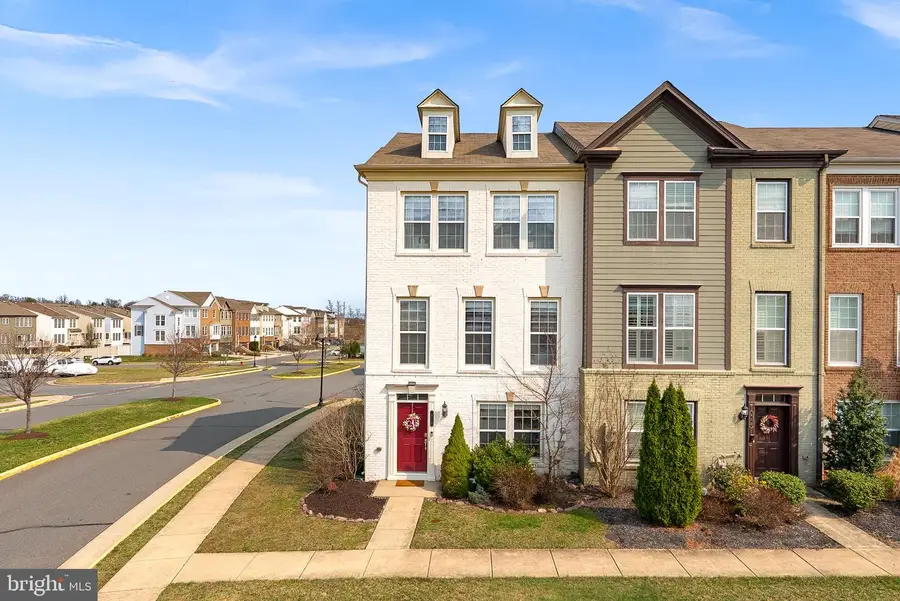 412 Wild Onion Ter, Leesburg, VA 20175 - #2