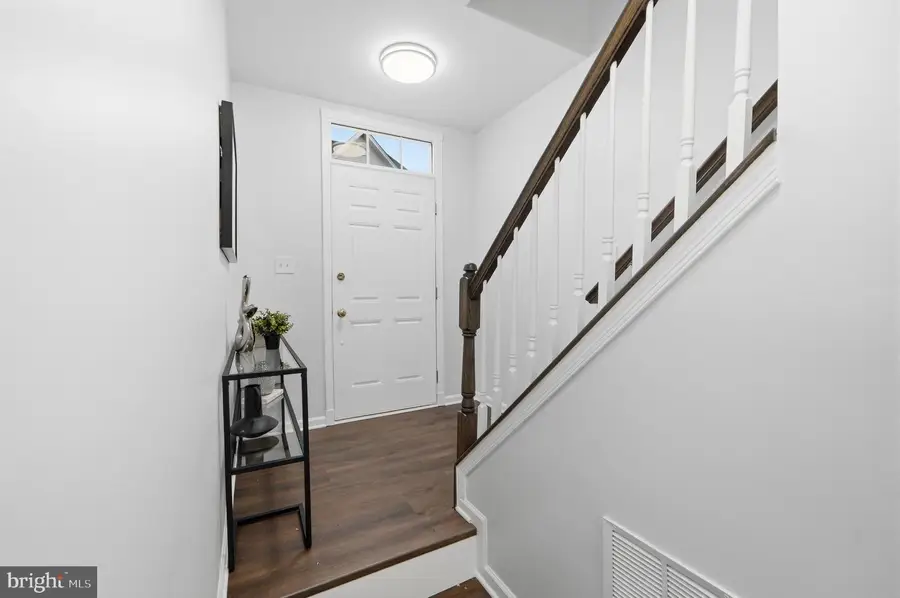 42834 Mccomas Ter, Chantilly, VA 20152 - #3