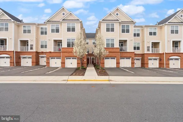 23235 Milltown Knoll Sq #110, ASHBURN, VA 20148