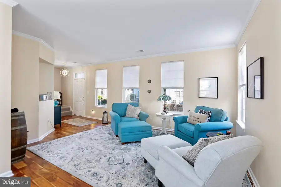 43719 Middlebrook Ter, Ashburn, VA 20147 - #2