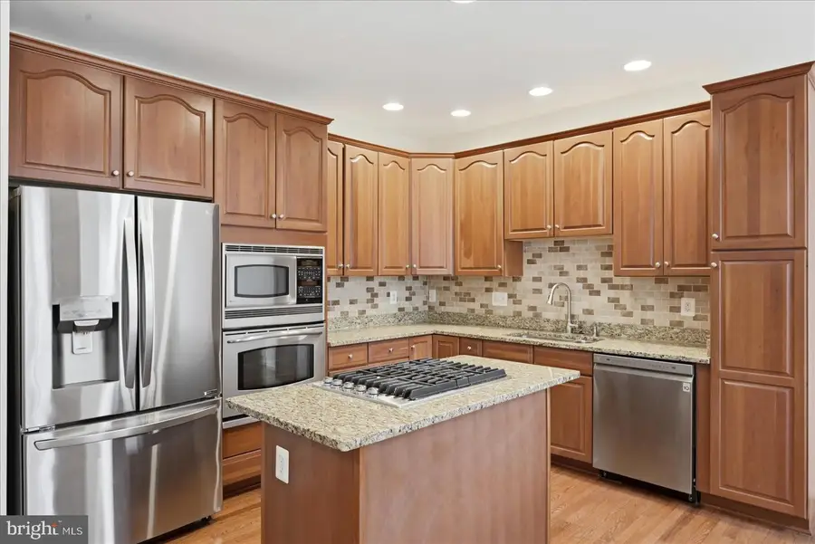 25176 Whippoorwill Ter, Chantilly, VA 20152 - #2